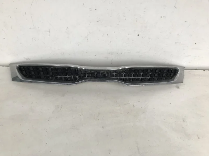 Решётка радиатора Kia Rio 2017-2021 4