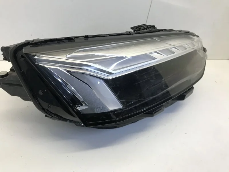 Фара Audi A6 2018-2021 C8