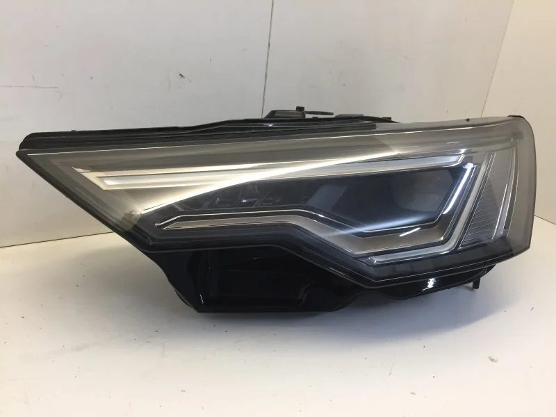 Фара Audi A6 2018-2021 C8