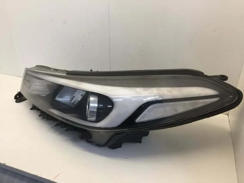 Фара Kia Cerato 2013-2020