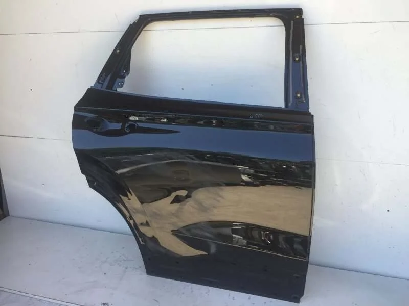 Дверь Hyundai Santa Fe 2018-2021 4