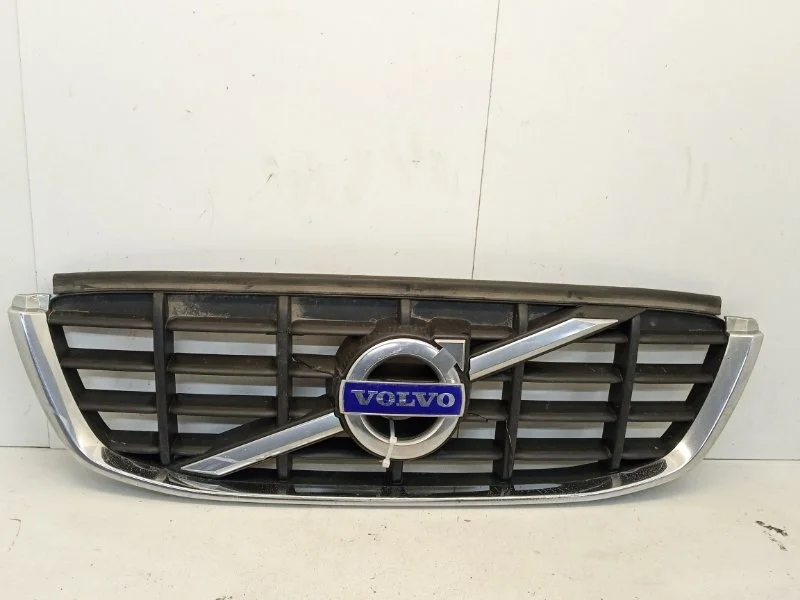 Решётка радиатора Volvo XC60 2008-2013