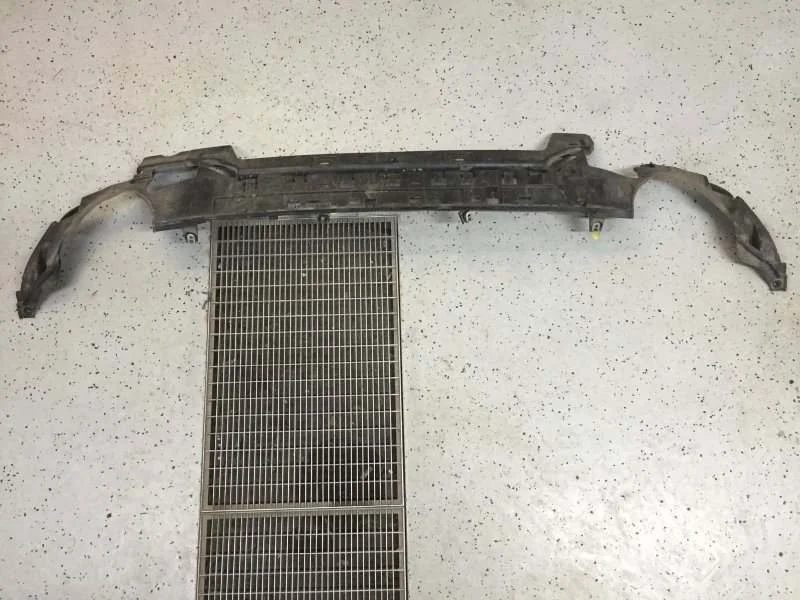 Кронштейн бампера BMW 3 series 2018-2023 G20