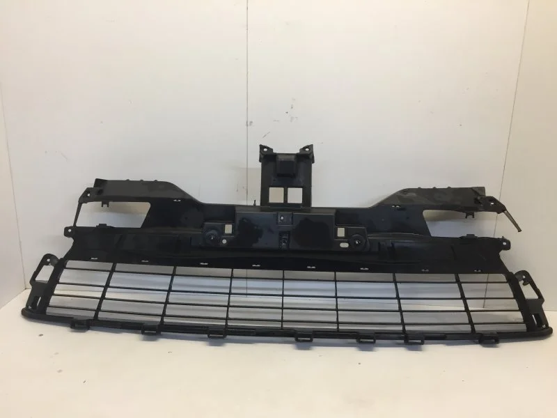 Решётка бампера Lexus NX 2014-2021