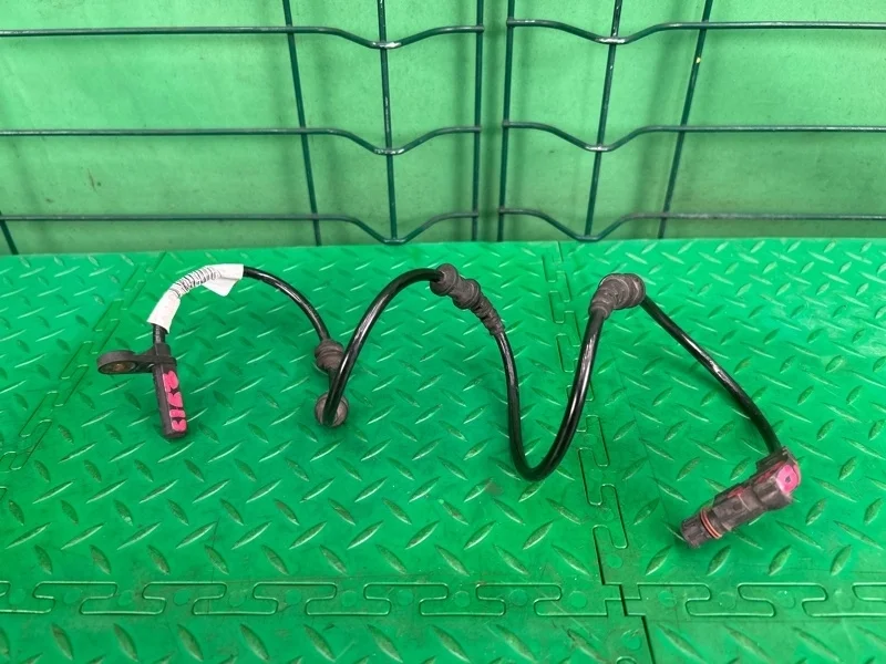 Датчик abs Mercedes-Benz W203