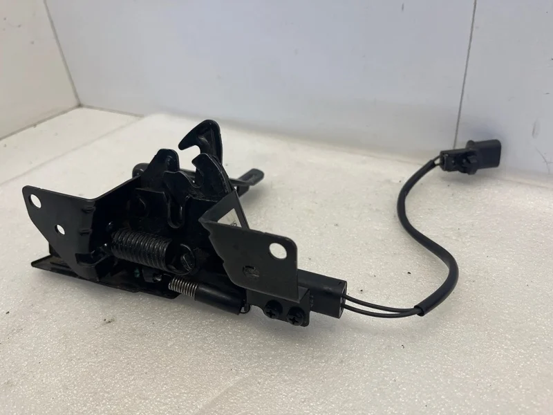 Замок капота Kia Rio 2015-2023 4