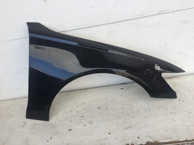 Крыло Audi A6 2011-2018 C7