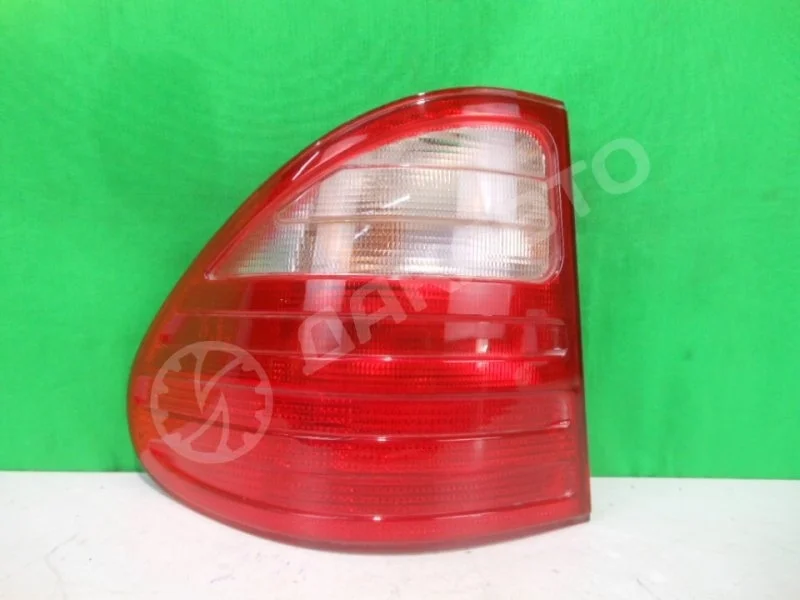 Фонари Mercedes-Benz W210