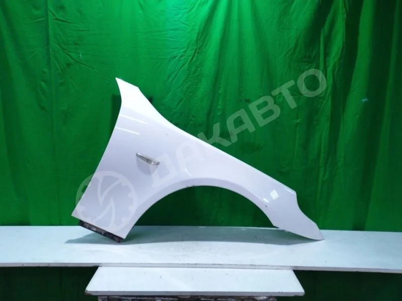 Крыло BMW 5 E60