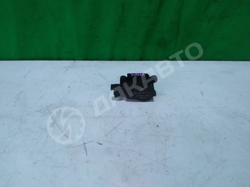 Моторчик заслонки отопителя Mercedes-Benz W203