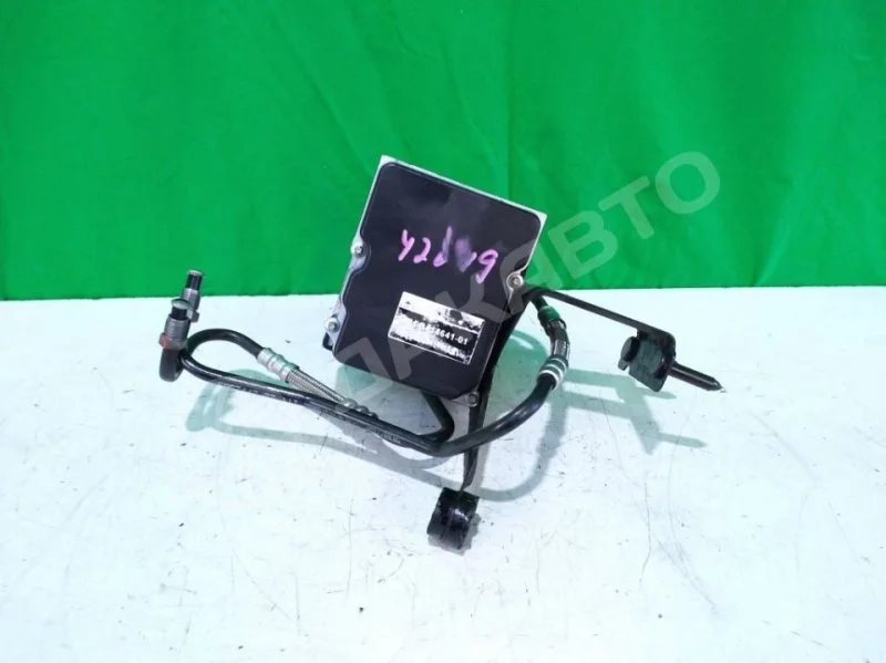 Блок abs BMW X3 E83