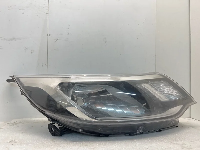 Фара Kia Rio 2015-2017 3