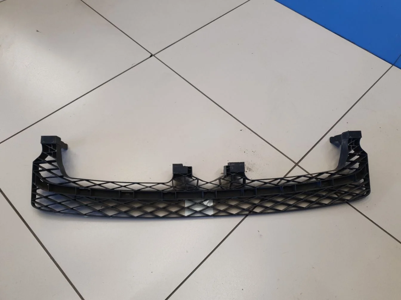 Усилитель переднего бампера для Volkswagen Passat B7 2011-2015