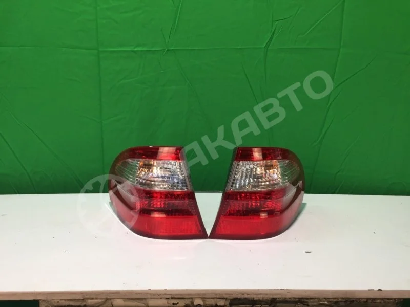 Фонарь Mercedes-Benz W211