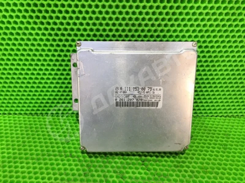 Блок управления двс Mercedes-Benz V W638