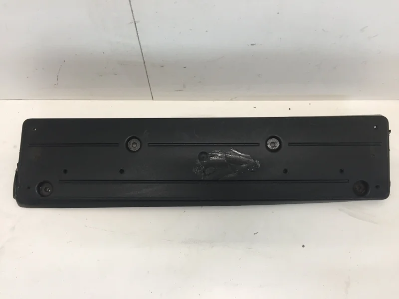 Накладка под номерной знак BMW X6 2014-2020 F16