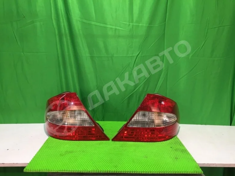 Фонарь Mercedes-Benz CLK Coupe W209