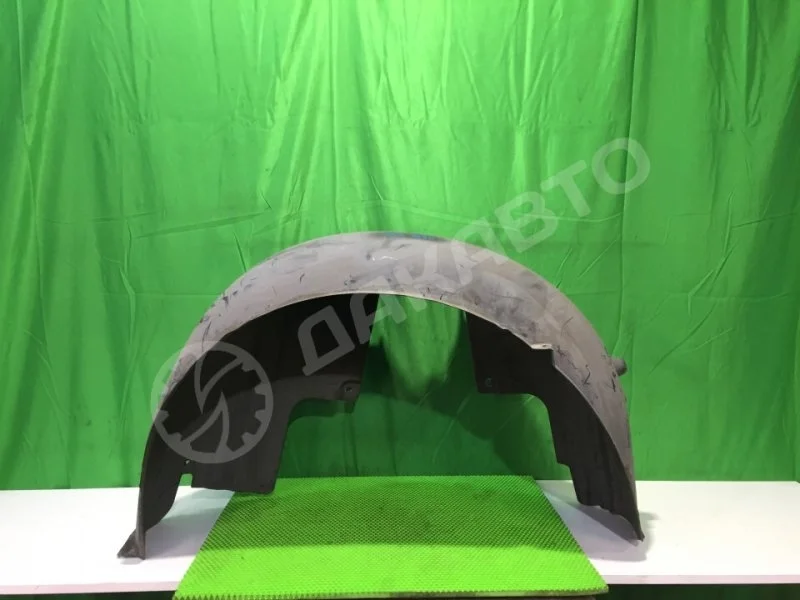 Подкрылок BMW 7 E65