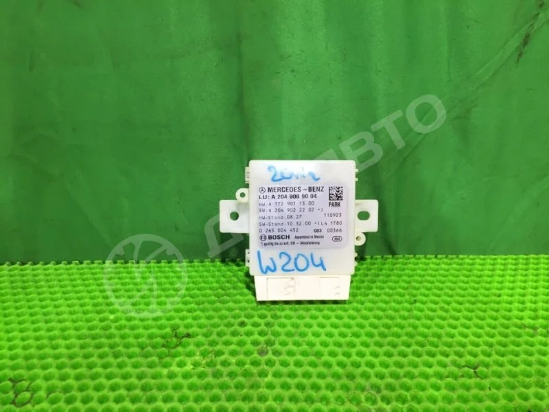 Блок управления парктрониками Mercedes-Benz 2011 W204