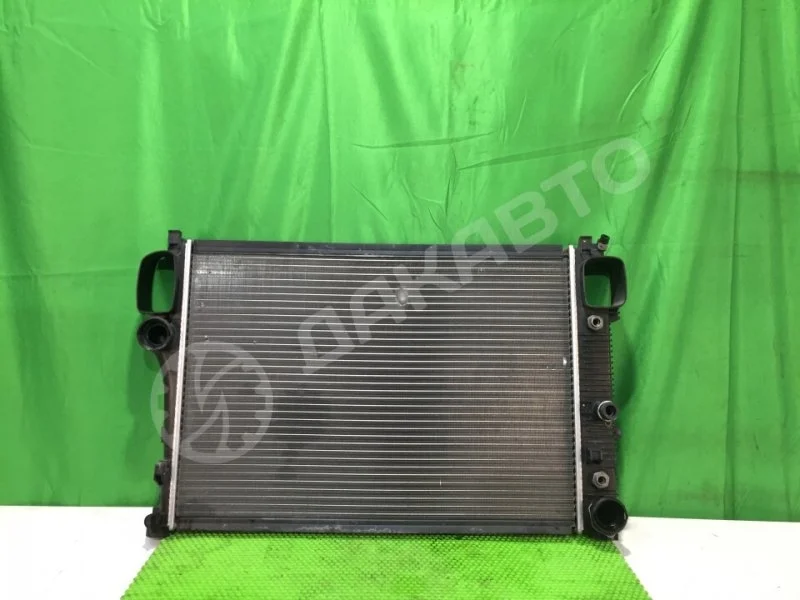 Радиатор охлаждения Mercedes-Benz W221