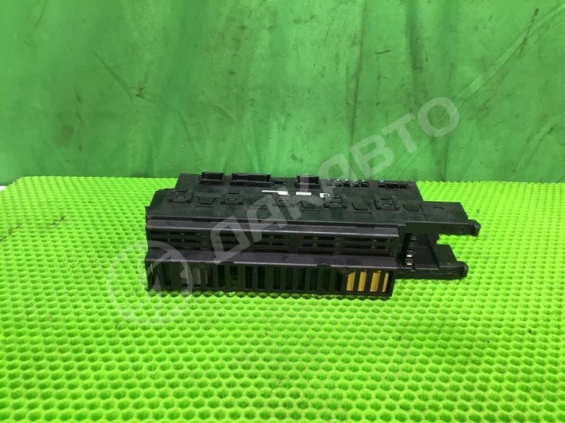 Блок sam Mercedes-Benz W211