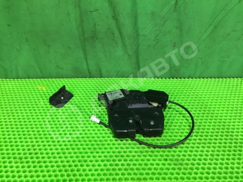 Замок багажника BMW X5 E70