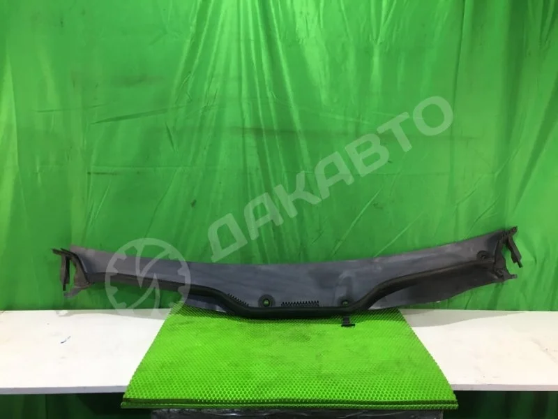 Жабо Mercedes-Benz GL X164