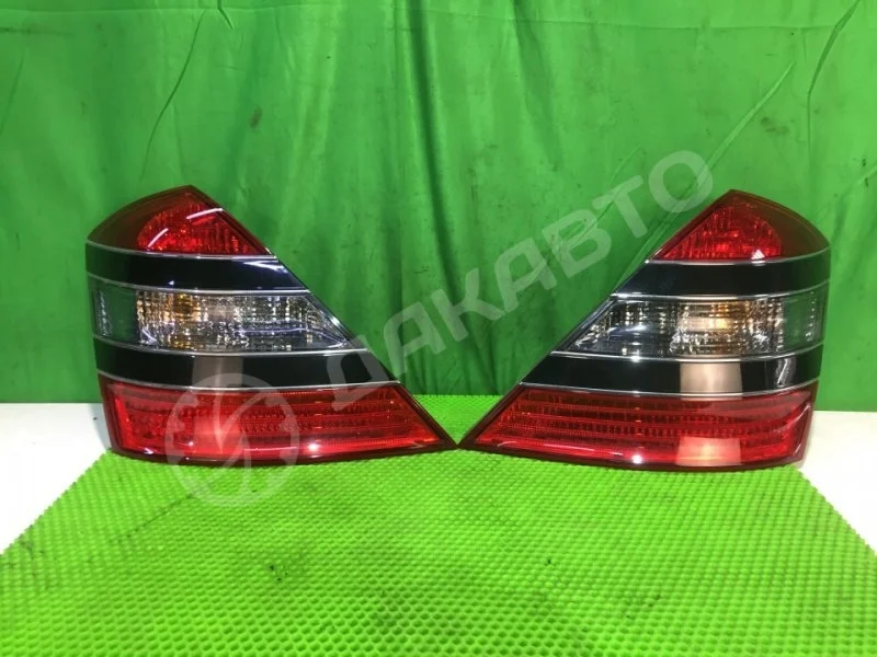 Фонарь Mercedes-Benz W221