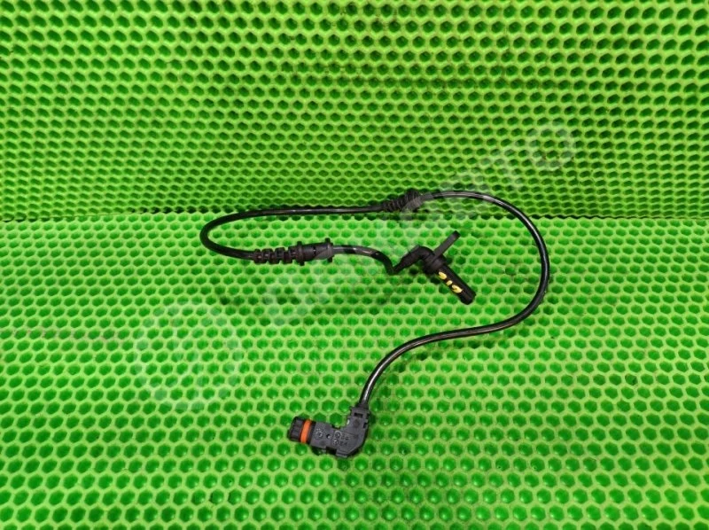 Датчик abs Mercedes-Benz W212