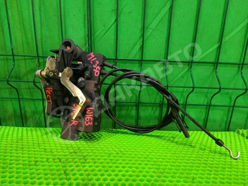 Замок двери Mercedes-Benz W163