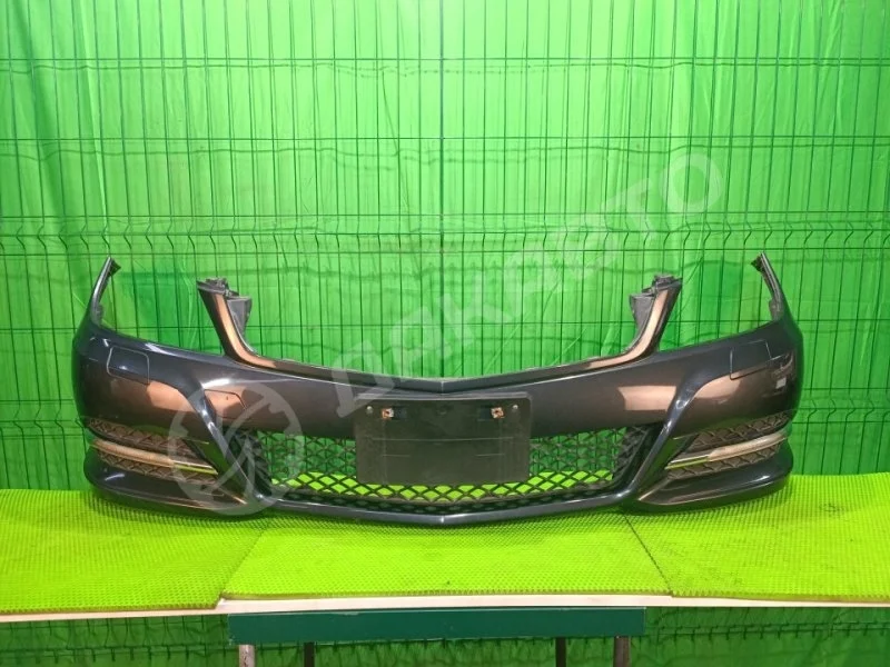 Бампер Mercedes-Benz 2011 W204