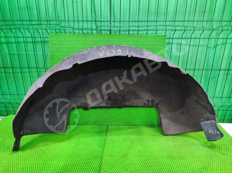 Подкрылок Mercedes-Benz V W639