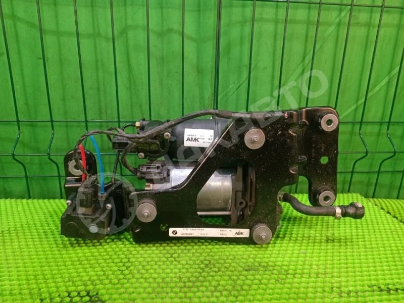 Компрессор пневмоподвески BMW X5 E70