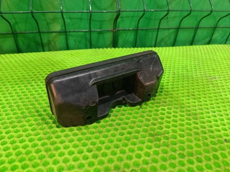 Упор домкрата Mercedes-Benz W204