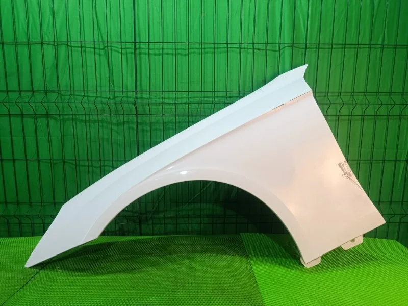 Крыло Mercedes-Benz CLS W219