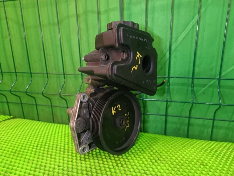 Насос гидроусилителя руля Mercedes-Benz W211