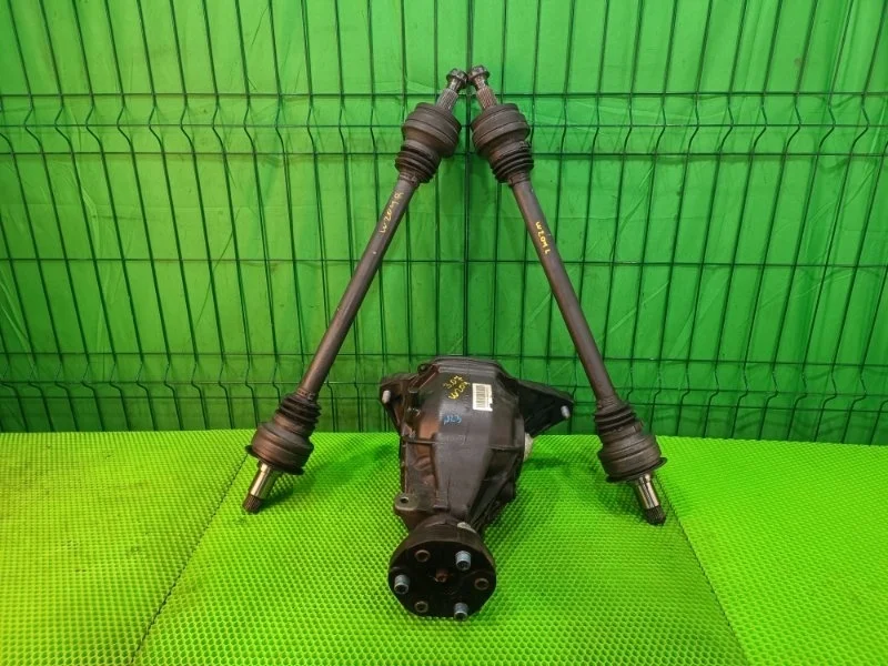 Редуктор Mercedes-Benz 2011 W204