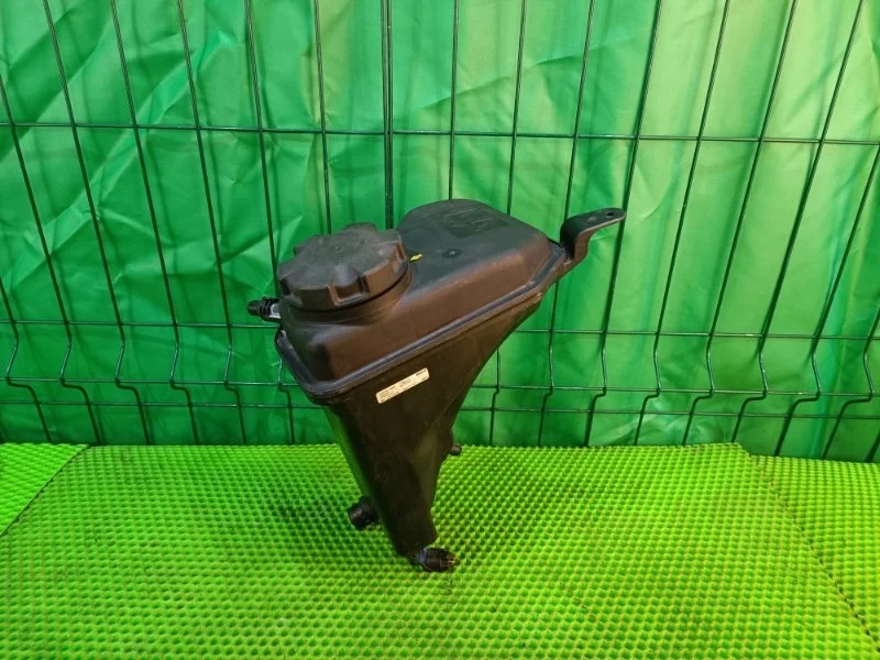 Бачок расширительный BMW 3 E90