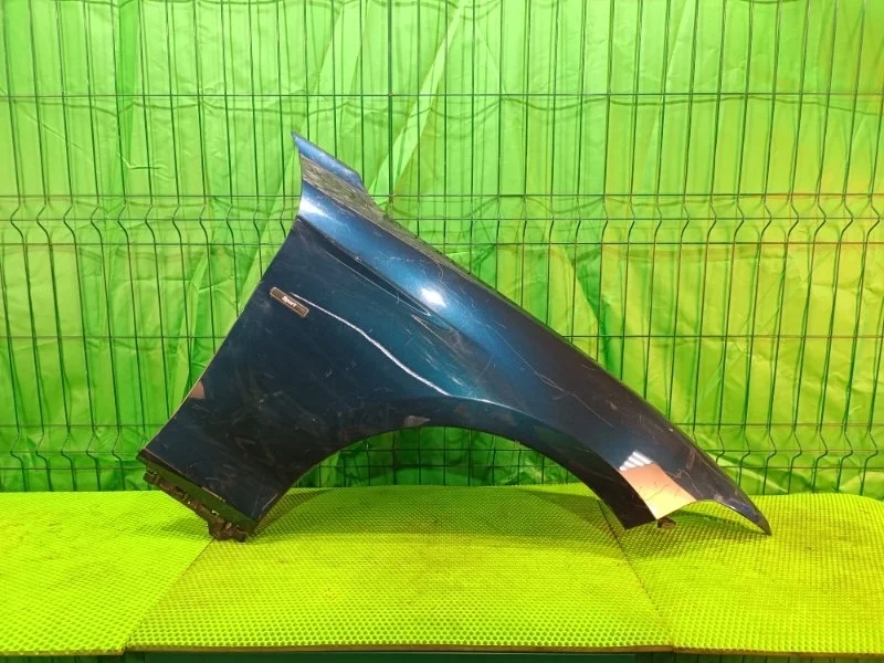 Крыло BMW 1 F20