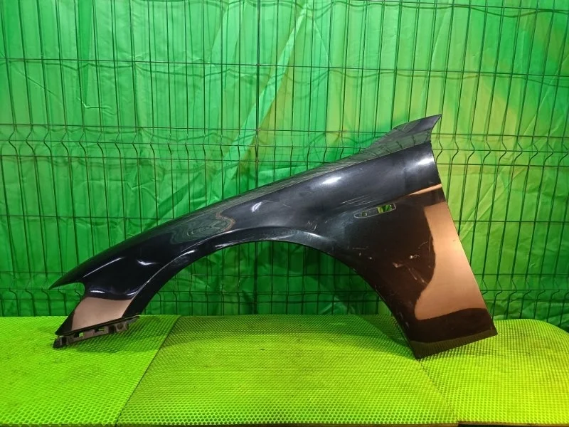 Крыло BMW 7 E65