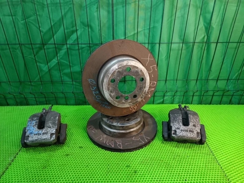 Комплект тормозов BMW X5 E70