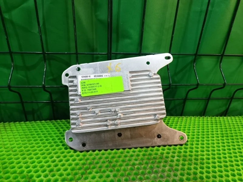 Блок управления BMW X6 2011 E71