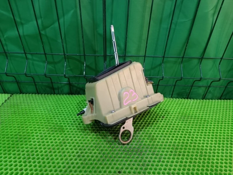 Селектор акпп Mercedes-Benz 2011 W204