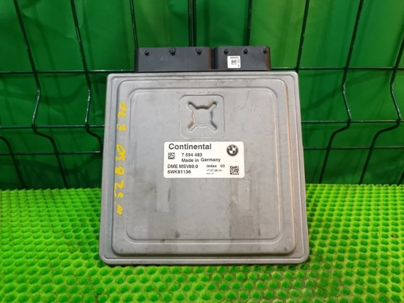 Блок управления двс BMW X5 E70