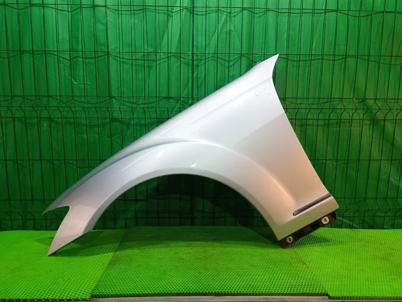 Крыло Mercedes-Benz W221