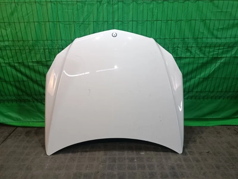 Капот Mercedes-Benz W207