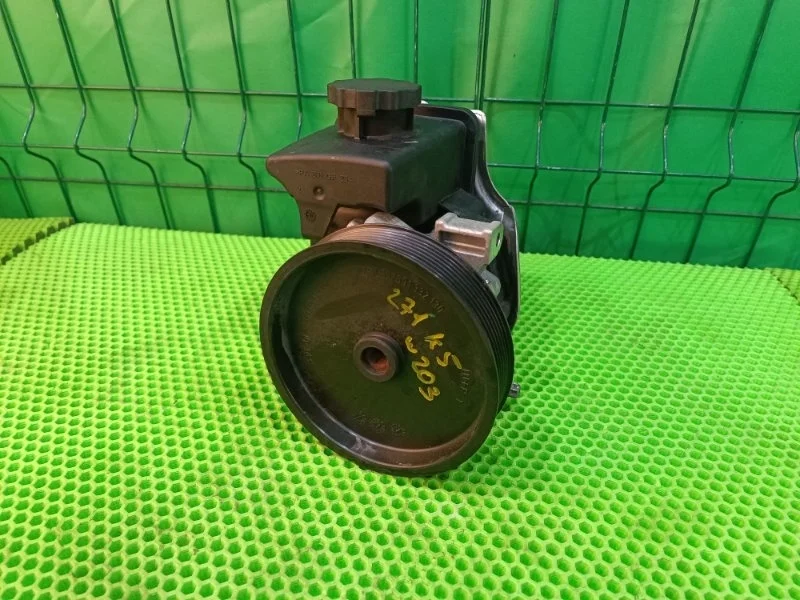 Насос гидроусилителя руля Mercedes-Benz W203