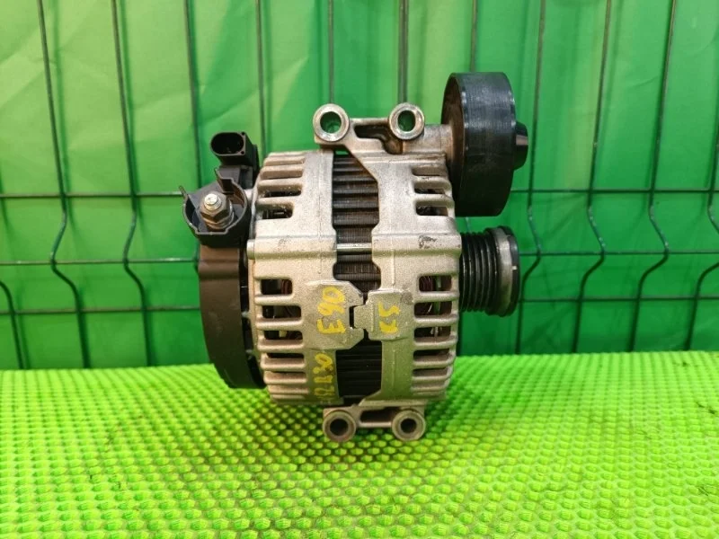 Генератор BMW 3 E90