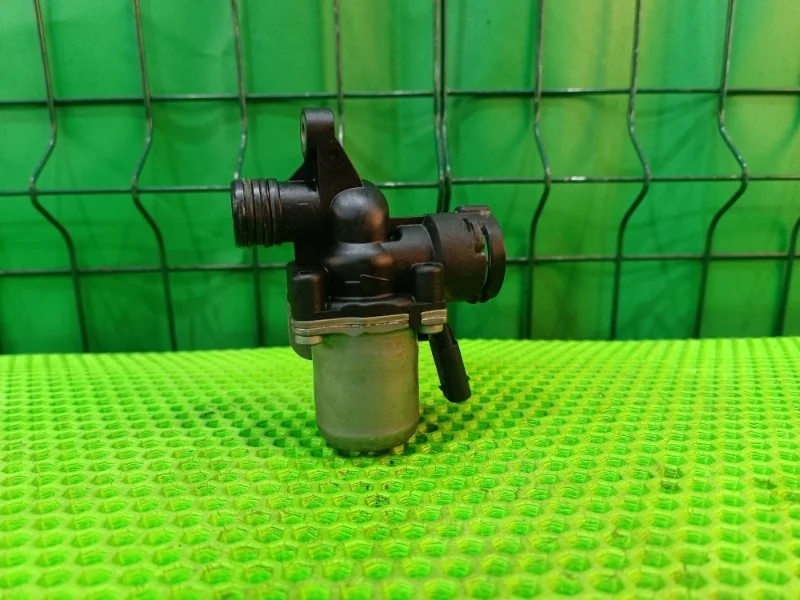 Кран отопителя Mercedes-Benz W212