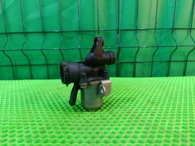 Кран отопителя Mercedes-Benz W212